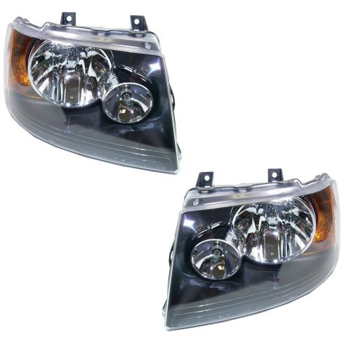03-06 Ford Expedition (w/Black Background) Headlight PAIR