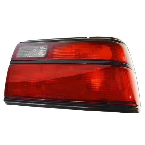 1988-92 Toyota Corolla SDN (w/All Red) Taillight RH