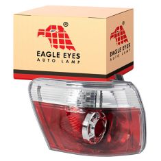 07-12 GMC Acadia Outer Taillight LR