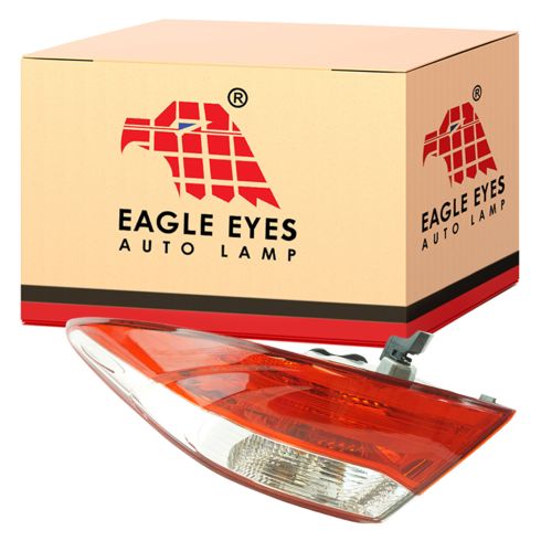 15 Toyota Camry; 16 Camry (w/Clear Reverse Lens) Outer 1/4 Panel Mounted Taillight RR