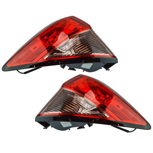 16-17 Honda HR-V Outer 1/4 Panel Mounted Taillight Pair