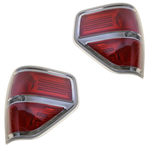 09-14 Ford F150 Styleside Taillight w/Chrome Bezel PAIR (Ford)