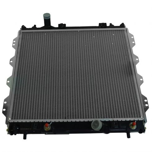 2298 Radiator For 2001-2010 Chrysler PT Cruiser 2.4l L4